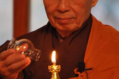 Thiền Sư Nhất Hạnh - Đã Về Đã Tới
